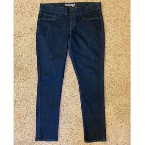 dENiZEN from LEVI’S skinny jeans Size 16M Like NEW